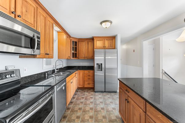 Interior, Kitchen, Stainless Steel Appliances