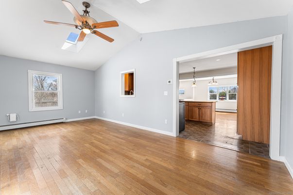 Empty room, Interior, Pendant Lights, Wood Texture Flooring