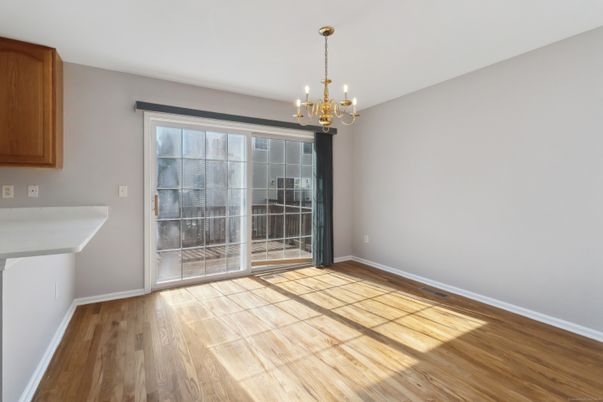Chandelier, Empty room, Interior, Wood Texture Flooring