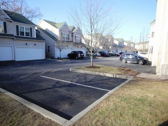 Attached, Exterior, Facade, Cape Cod