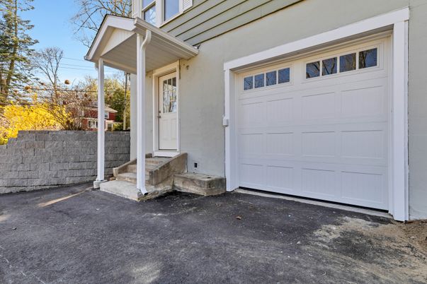 Detached Garage, Exterior