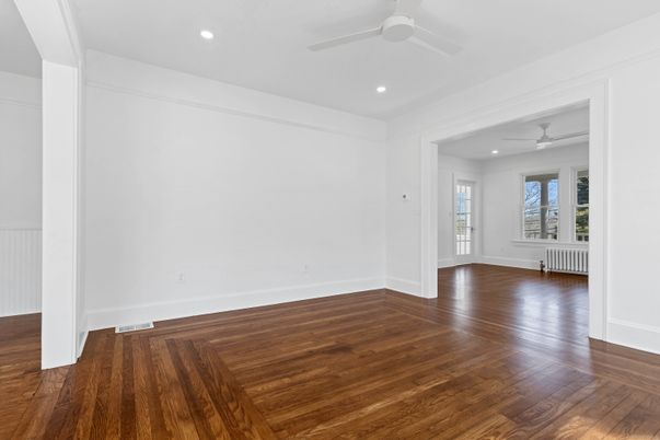 Empty room, Interior, Recessed Lighting, Wood Texture Flooring