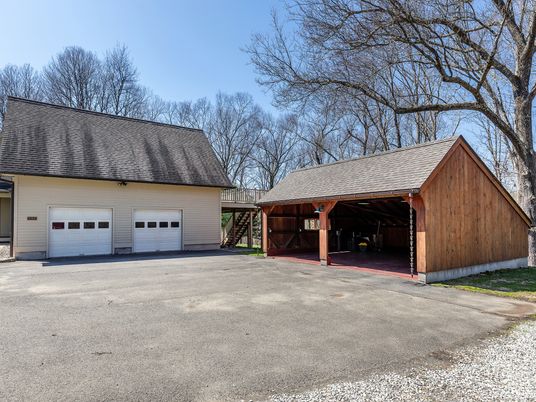 Backyard, Detached Garage, Exterior