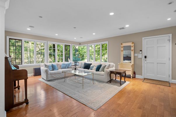 Interior, Living room, Piano, Recessed Lighting, Wood Texture Flooring