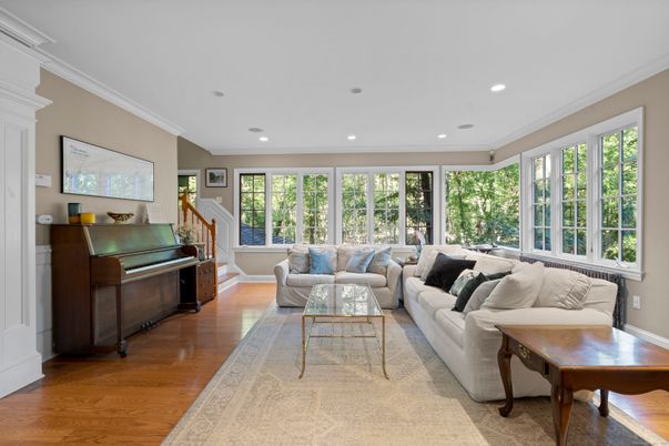 Interior, Living room, Piano, Recessed Lighting, Wood Texture Flooring