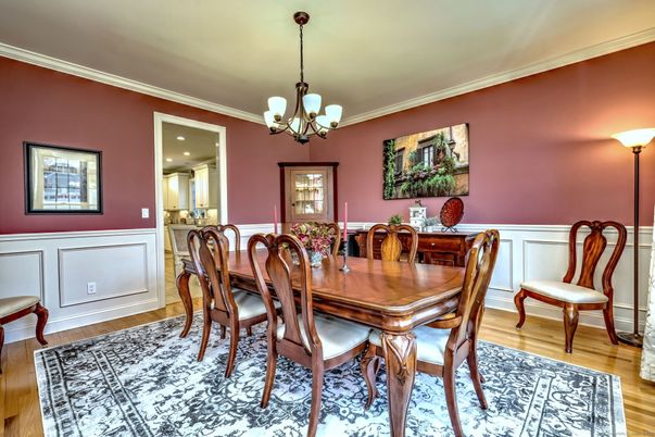 Chandelier, Dining room, Interior, Recessed Lighting, Wood Texture Flooring