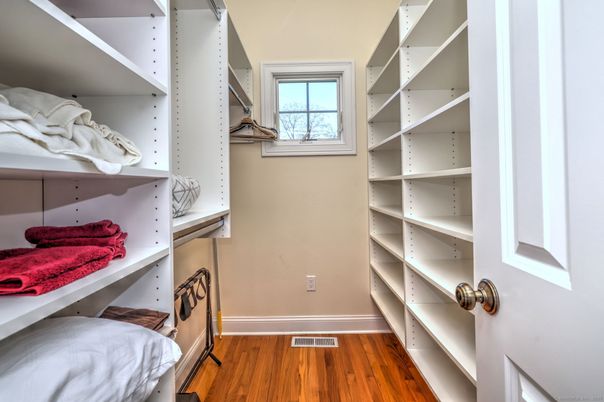 Interior, Walk-in Closets, Wood Texture Flooring