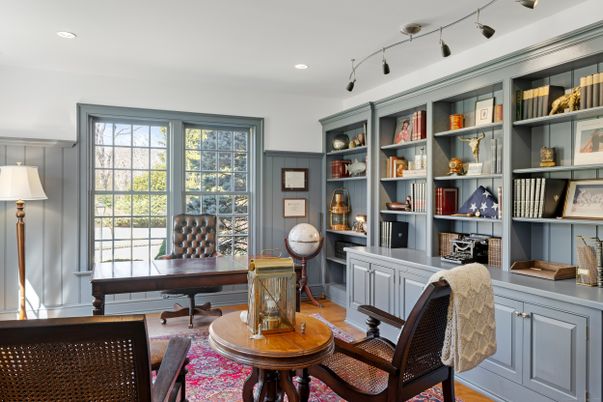 Home Office, Interior, Recessed Lighting, Wood Texture Flooring