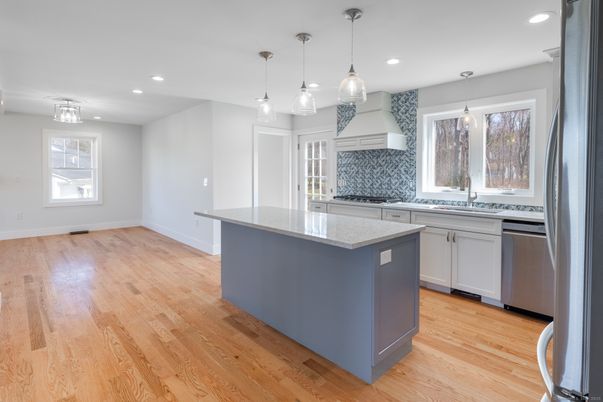 Interior, Kitchen, Pendant Lights, Recessed Lighting, Wood Texture Flooring
