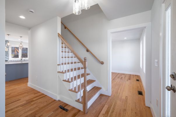 Interior, Pendant Lights, Recessed Lighting, Wood Texture Flooring