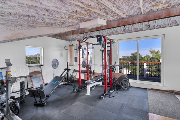 Fitness Equipment, Interior, Wooden Beams