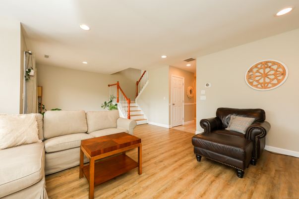Interior, Living room, Recessed Lighting, Wood Texture Flooring