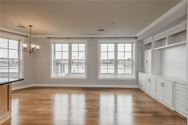 Chandelier, Empty room, Interior, Wood Texture Flooring