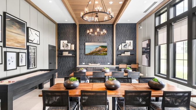 Chandelier, Dining room, Interior, Pendant Lights, Recessed Lighting, Wooden Ceilings