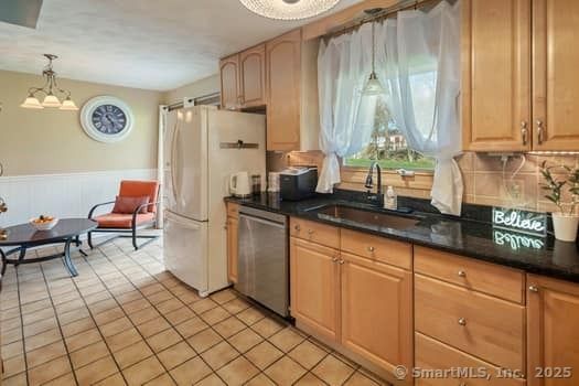 Interior, Kitchen, Pendant Lights