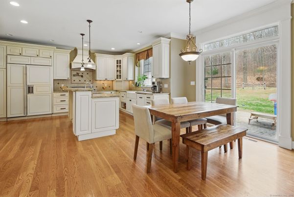 Dining room, Interior, Kitchen, Pendant Lights, Recessed Lighting, Wood Texture Flooring