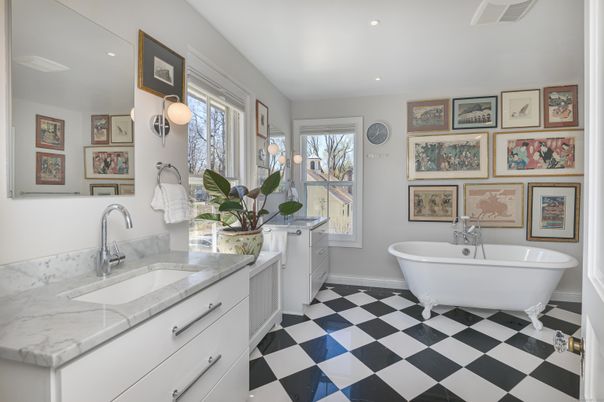 Bathroom, Dual Sink Vanities, Free Standing Baths, Interior, Recessed Lighting