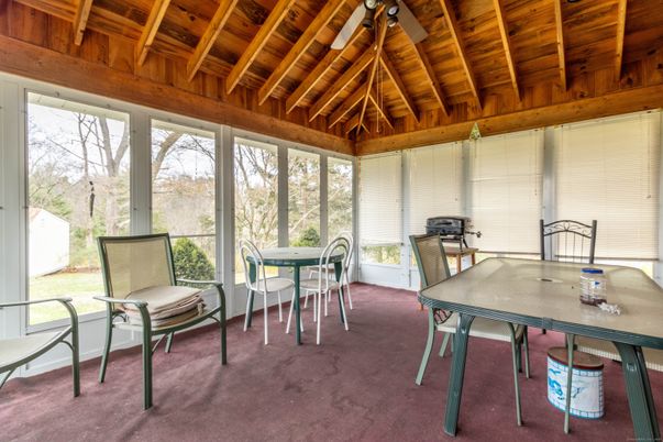 Dining room, Interior, Sun Room, Wooden Beams, Wooden Ceilings