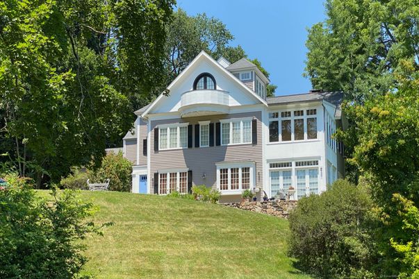 Backyard, Exterior, Facade, Queen Anne Victorian