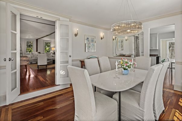 Chandelier, Dining room, Interior, Living room, Wood Texture Flooring