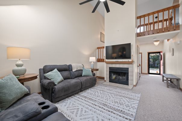 Fireplace, Interior, Living room