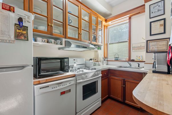 DE Listing image placeholder