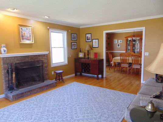 Dining room, Fireplace, Interior, Recessed Lighting, Wood Texture Flooring