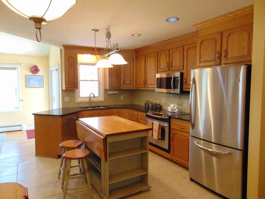 Interior, Kitchen, Pendant Lights, Recessed Lighting, Stainless Steel Appliances