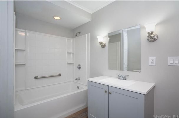 Bathroom, Interior, Recessed Lighting, Wood Texture Flooring