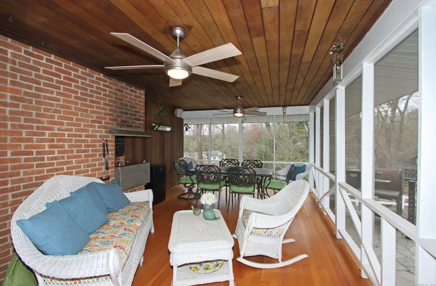 Dining room, Interior, Stone Walls, Wooden Ceilings, Wood Texture Flooring