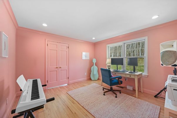 Home Office, Interior, Piano, Recessed Lighting, Wood Texture Flooring