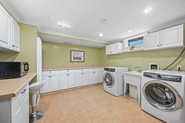 Interior, Recessed Lighting, Washer