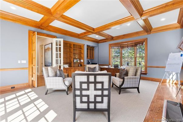 Interior, Living room, Recessed Lighting, Wooden Beams, Wood Texture Flooring