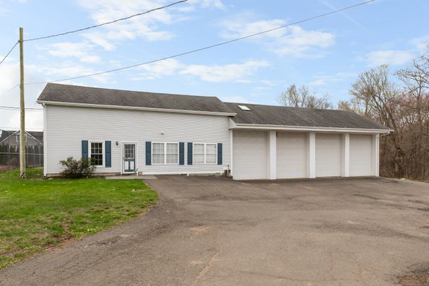 Attached, Backyard, Exterior, Facade, Cape Cod