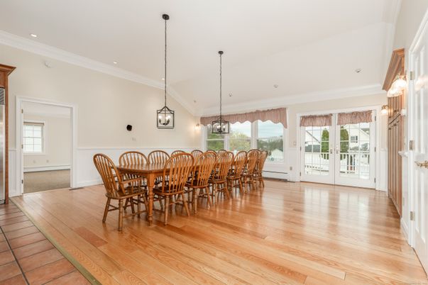 Dining room, Interior, Pendant Lights, Recessed Lighting, Wood Texture Flooring