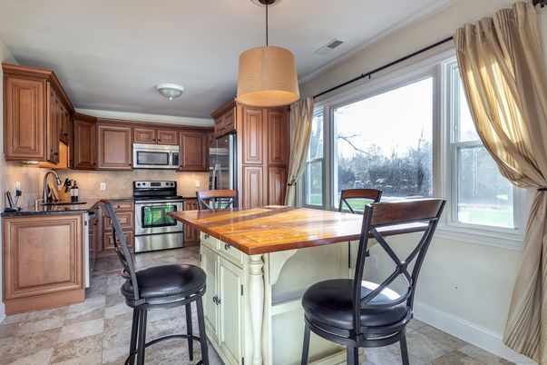 Interior, Kitchen, Pendant Lights, Stainless Steel Appliances