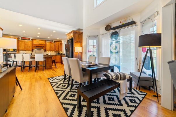 Dining room, Interior, Kitchen, Recessed Lighting, Wood Texture Flooring