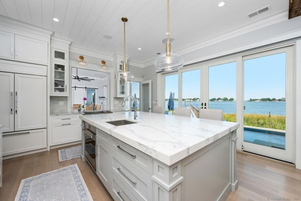 Interior, Kitchen, Pendant Lights, Recessed Lighting, Water, Wood Texture Flooring