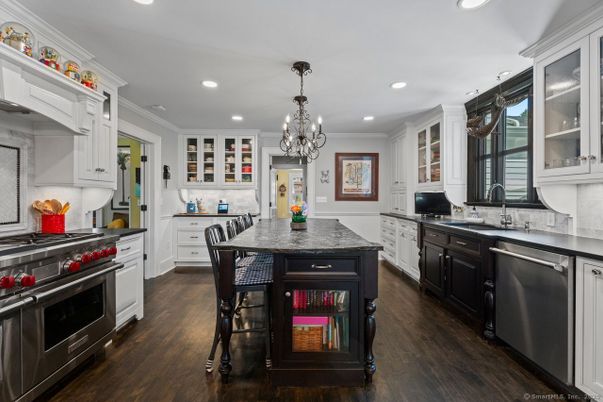 Chandelier, Interior, Kitchen, Recessed Lighting, Stainless Steel Appliances, Wood Texture Flooring