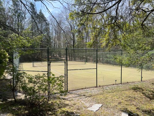 Exterior, Tennis Courts