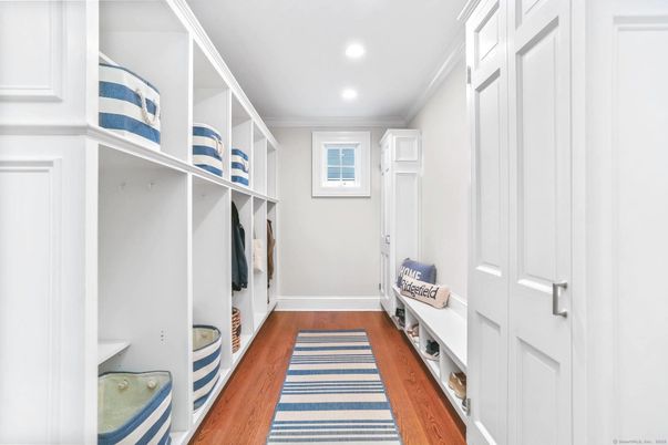 Interior, Recessed Lighting, Walk-in Closets, Wood Texture Flooring