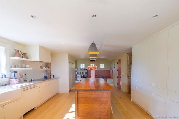 Dining room, Interior, Kitchen, Recessed Lighting, Wood Texture Flooring