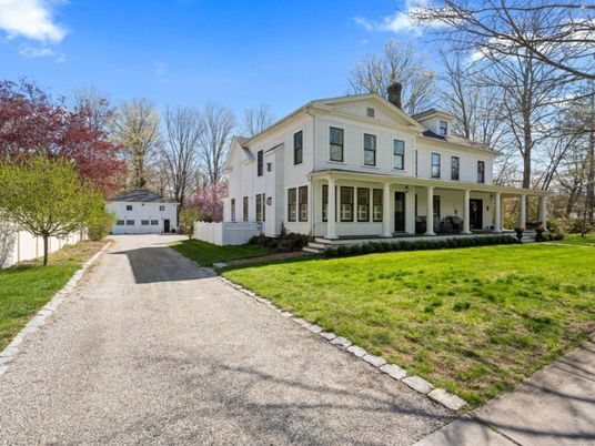 Backyard, Detached Garage, Exterior, Facade, Farmhouse