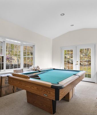 Billiard Table, Game Room, Interior, Recessed Lighting