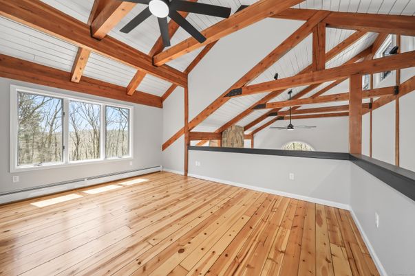 Empty room, Interior, Wooden Beams, Wood Texture Flooring