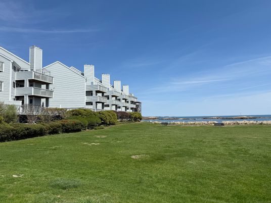 Backyard, Exterior, Water