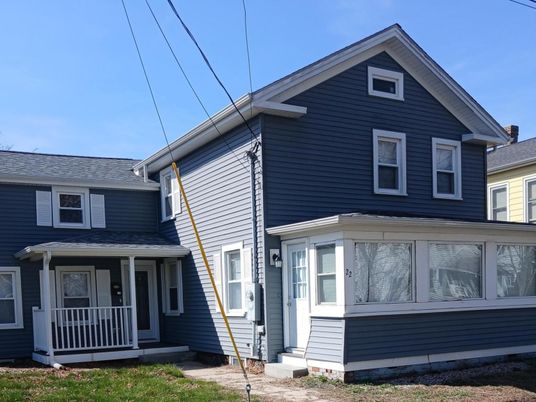 Exterior, Facade, Queen Anne Victorian