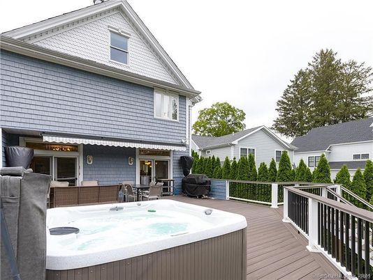 Exterior, Hot Tub
