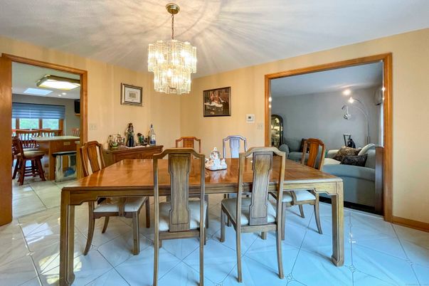 Chandelier, Dining room, Interior