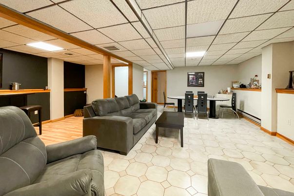 Dining room, Interior, Living room, Recessed Lighting
